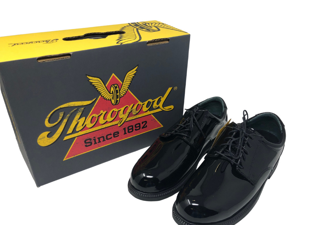 031 - Patent Leather Shoes.