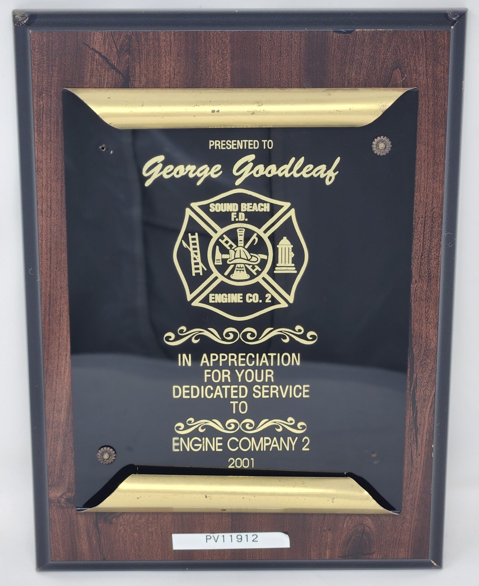Simulated Walnut Plaque with Curled Plate.