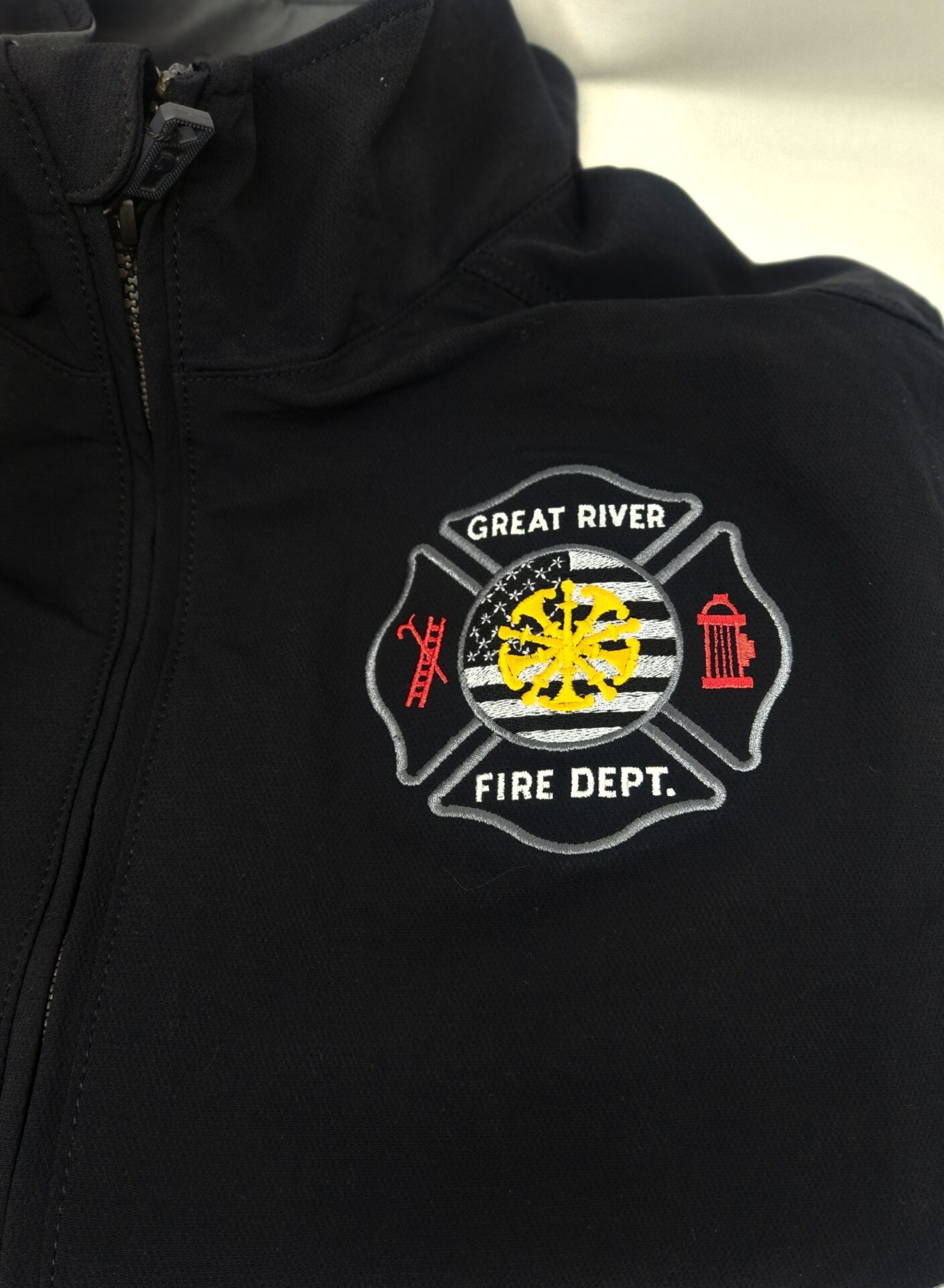 Super Dux™ Relaxed Fit Lightweight Soft Shell Jacket.
